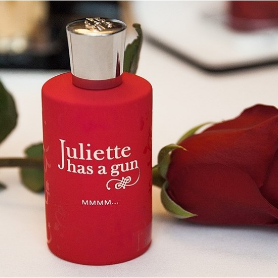 Juliette Has A Gun Mmmm... Juliette Has A Gun Mmmm...